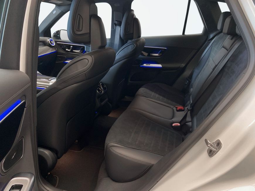 Mercedes-Benz GLC 300 2025