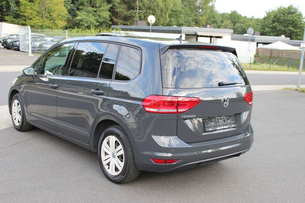 Volkswagen Touran 2019