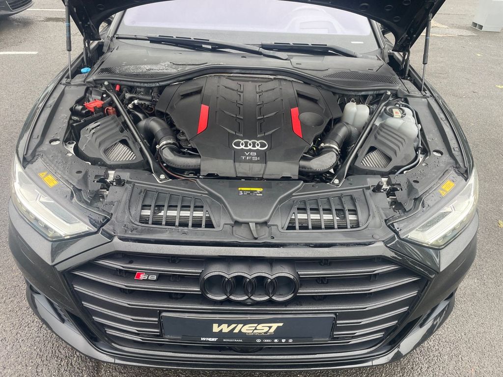 Audi S8 2021