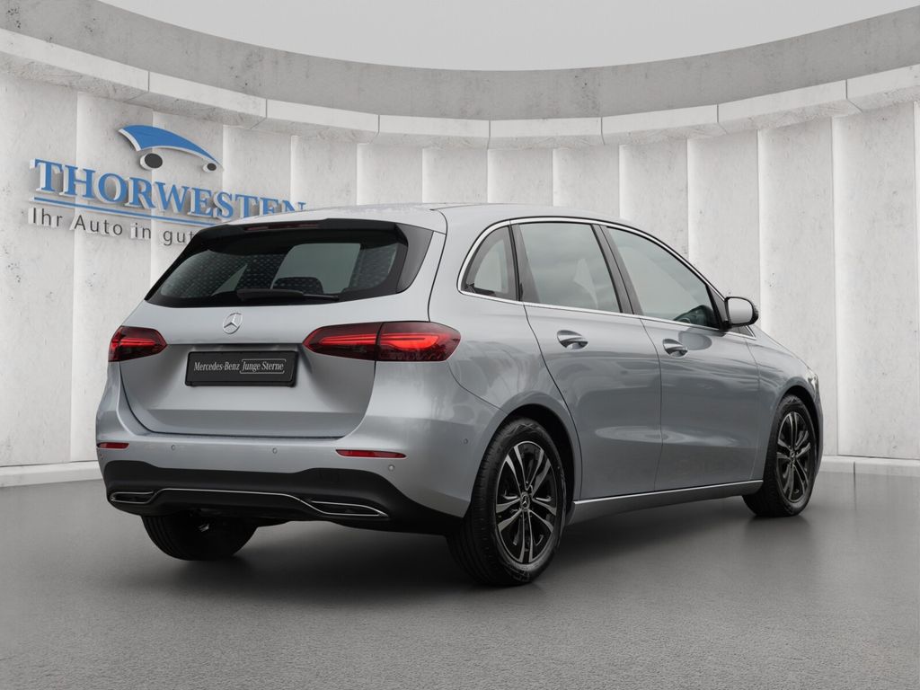 Mercedes-Benz B 180 2024