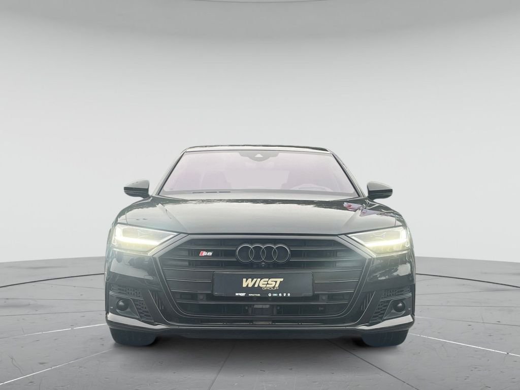 Audi S8 2021