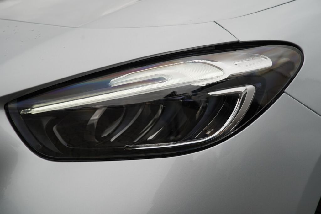 Mercedes-Benz B 180 2024