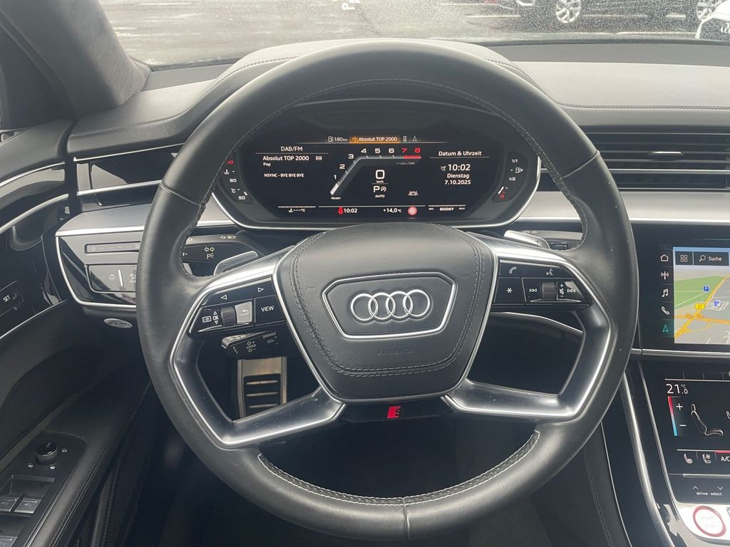 Audi S8 2021