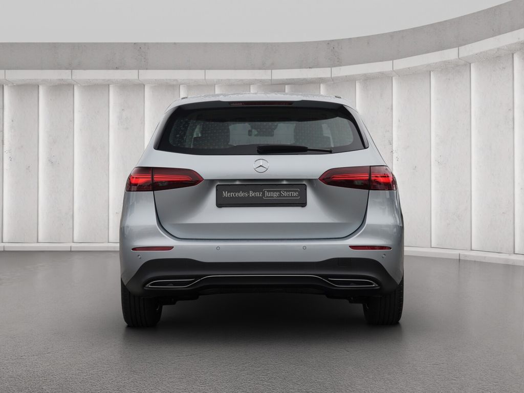 Mercedes-Benz B 180 2024