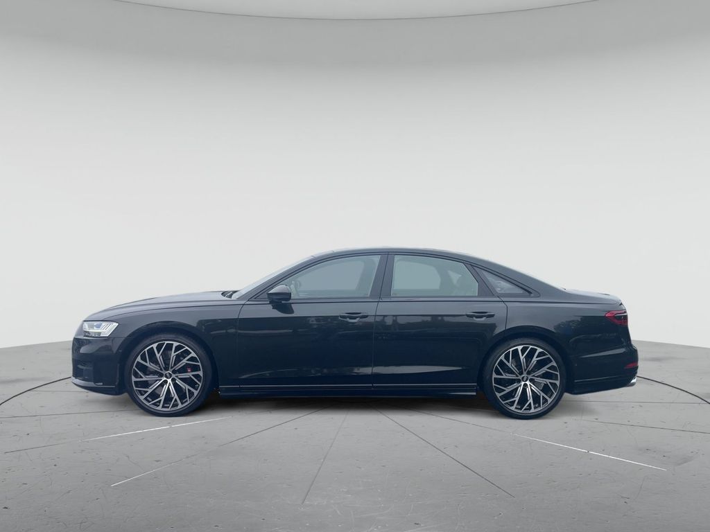 Audi S8 2021