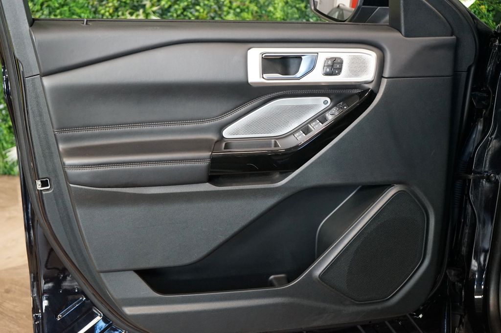 Ford Explorer 2021