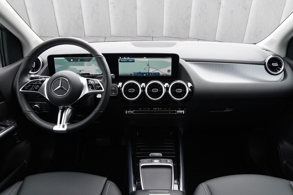 Mercedes-Benz B 180 2024