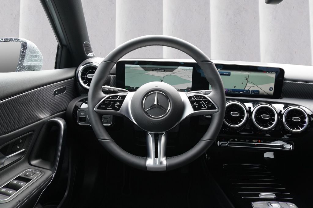 Mercedes-Benz A 250 2024