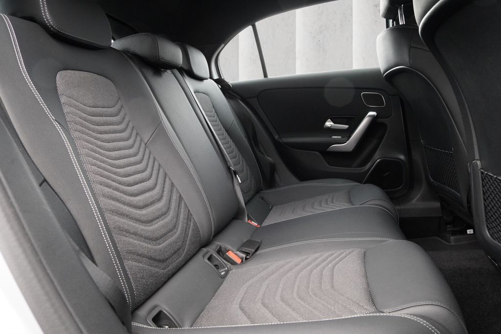 Mercedes-Benz A 250 2024
