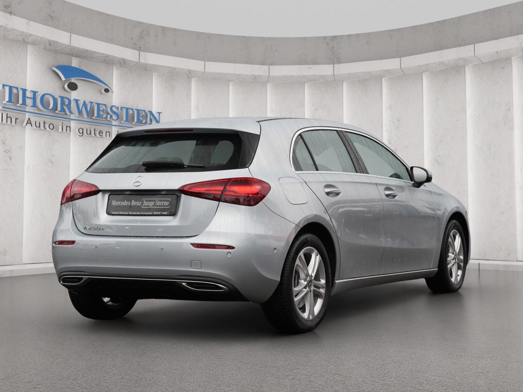 Mercedes-Benz A 250 2024