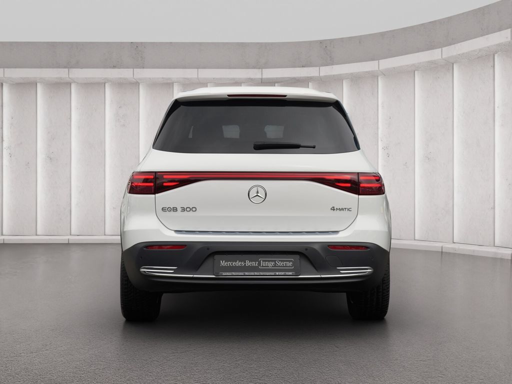 Mercedes-Benz EQB 2024