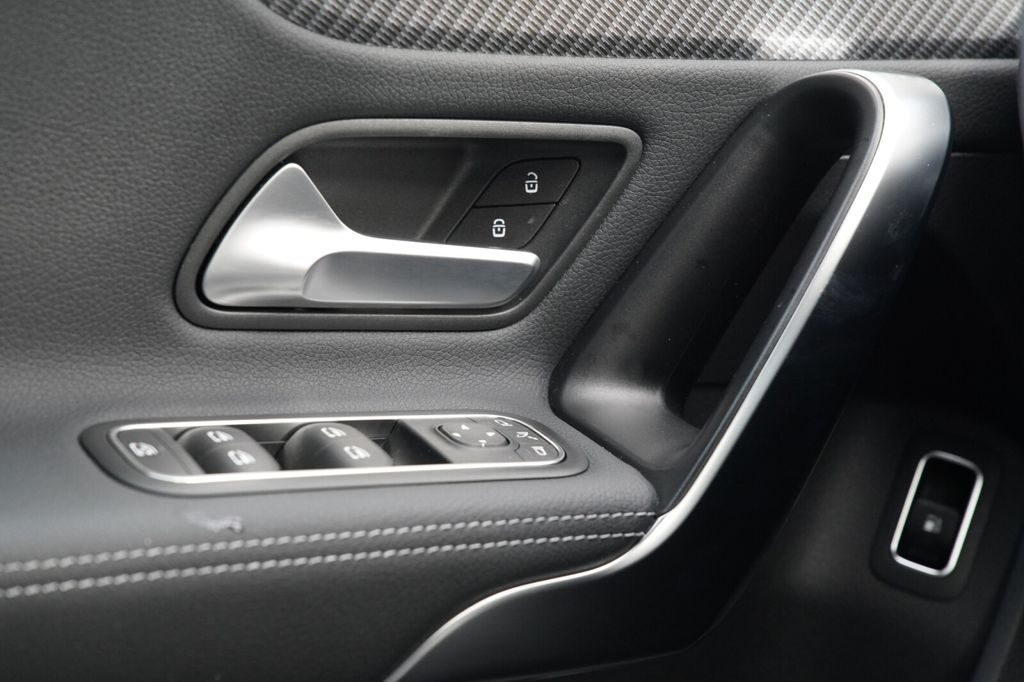 Mercedes-Benz A 250 2024