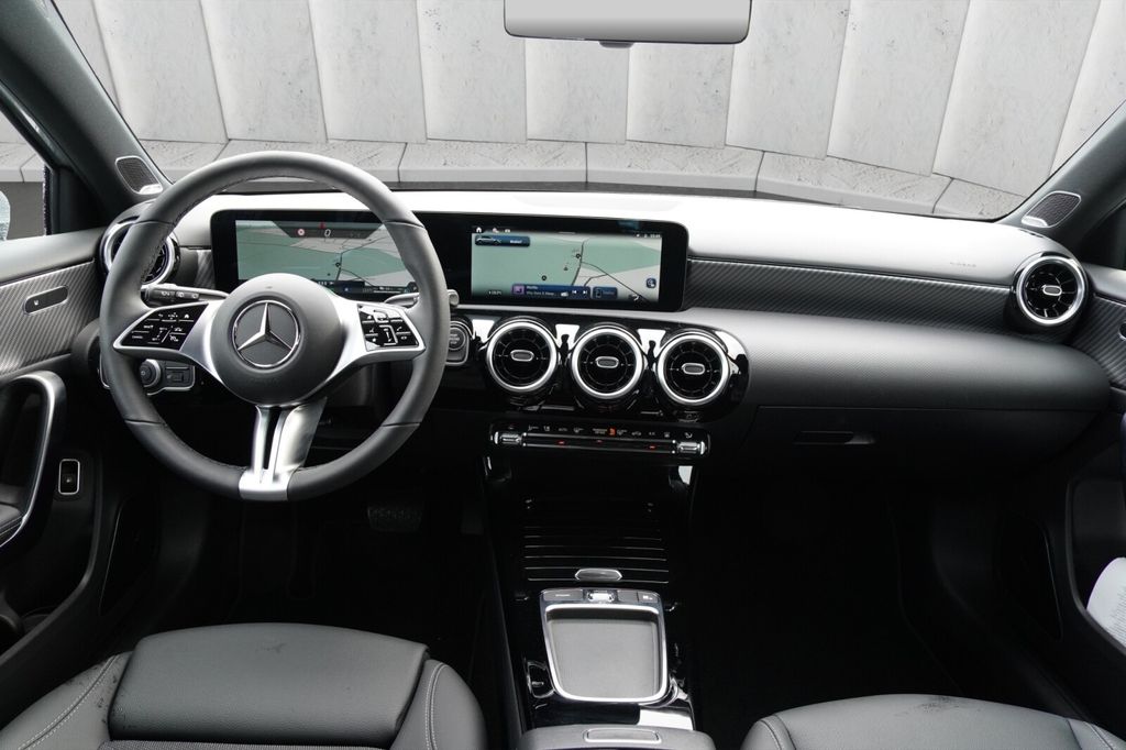 Mercedes-Benz A 250 2024
