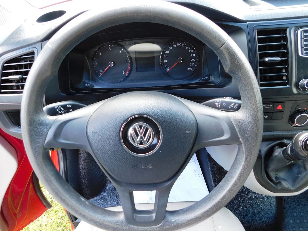 Volkswagen T6 Transporter 2017