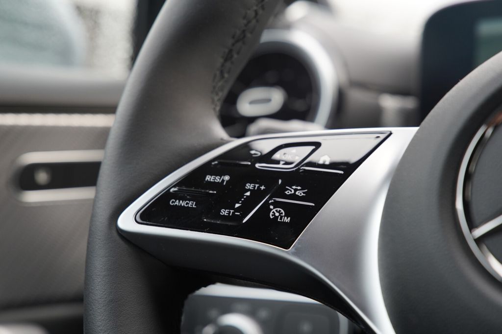 Mercedes-Benz A 250 2024