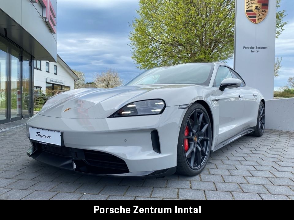 Porsche Taycan 2025