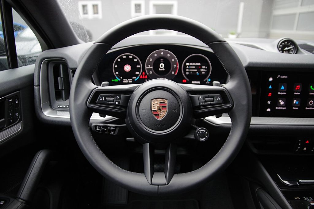 Porsche Cayenne 2025