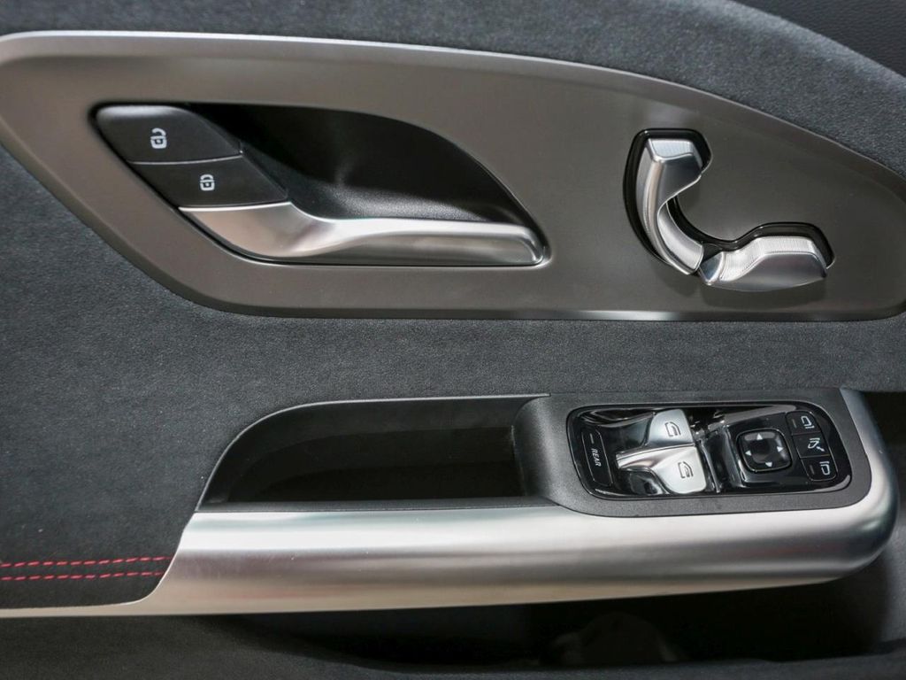 Mercedes-Benz CLA 250 2025