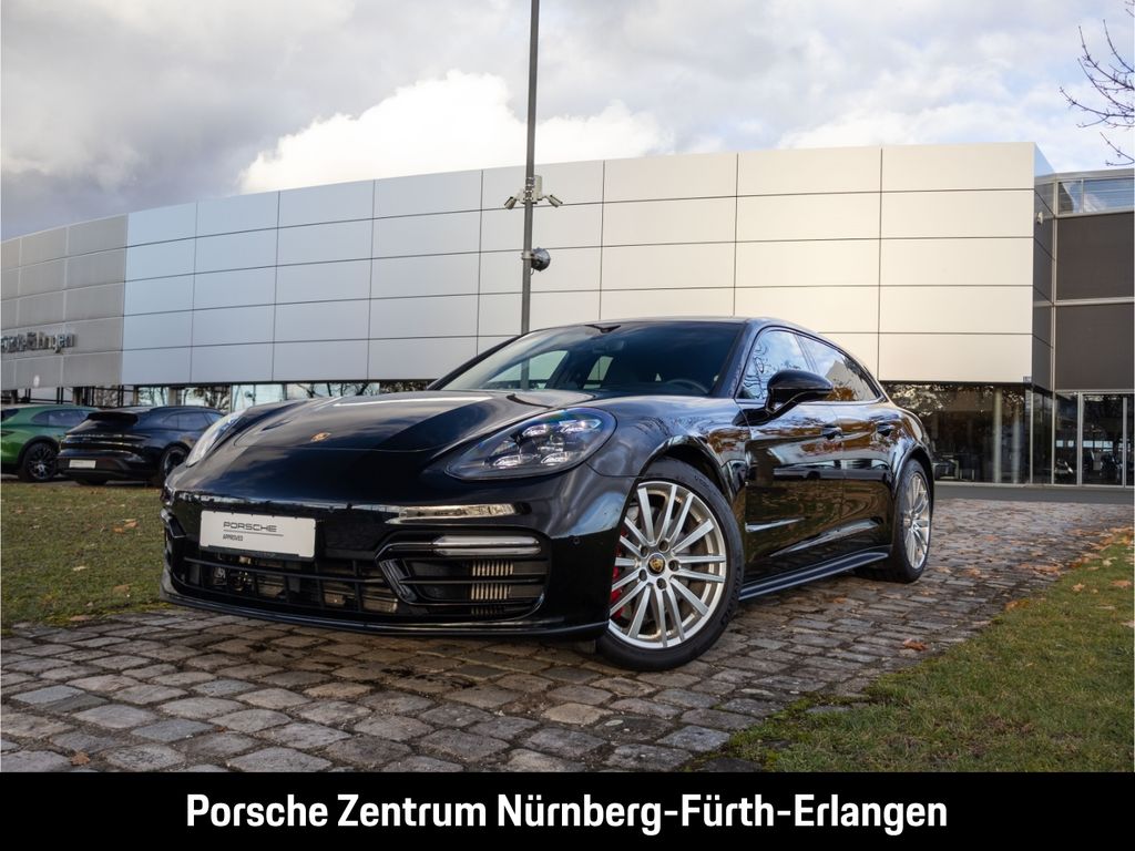 Porsche Panamera 2022