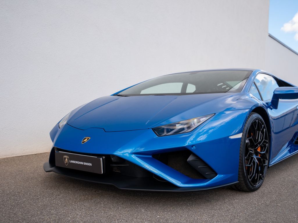 Lamborghini Huracán 2021
