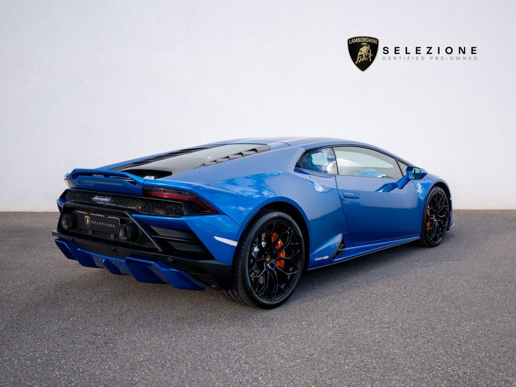 Lamborghini Huracán 2021