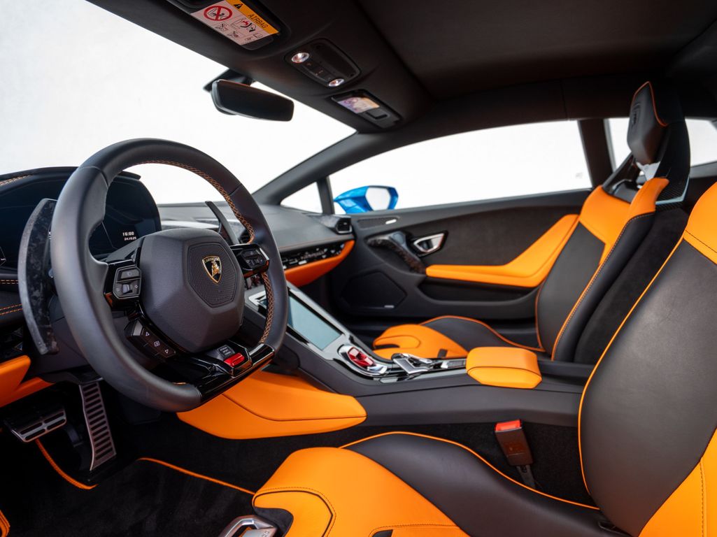 Lamborghini Huracán 2021