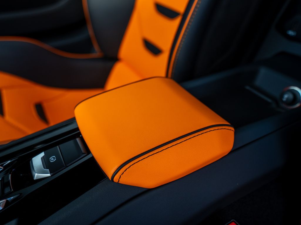 Lamborghini Huracán 2021