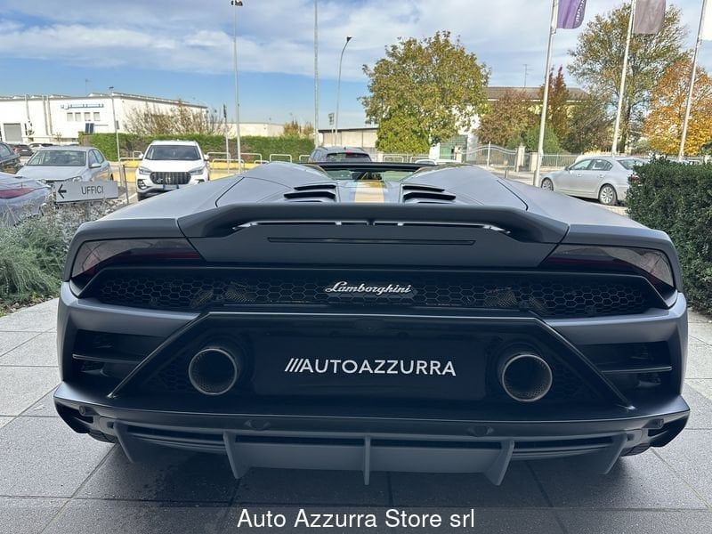 Lamborghini Huracán 2024