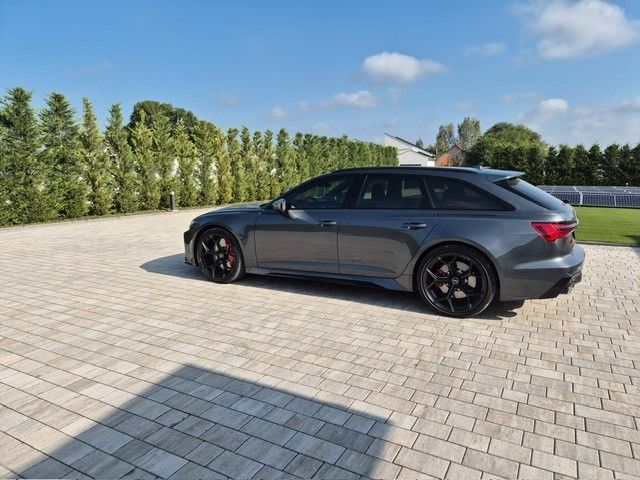Audi RS6 2023