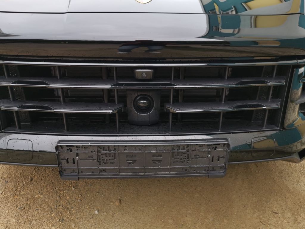 Porsche Cayenne 2025