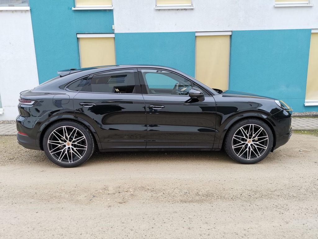 Porsche Cayenne 2025