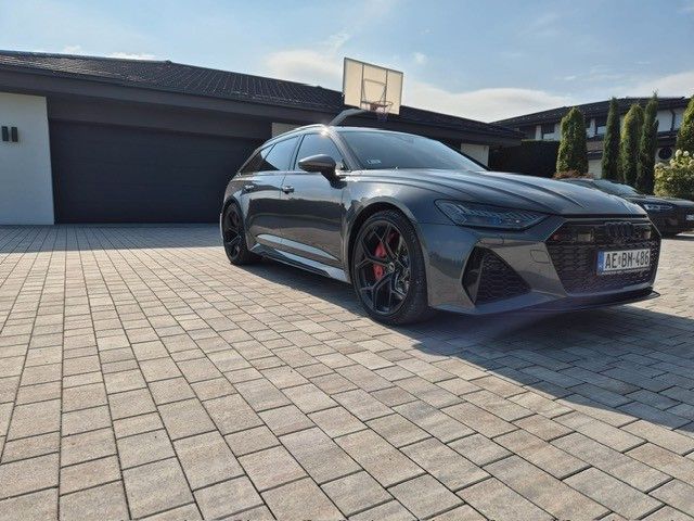 Audi RS6 2023