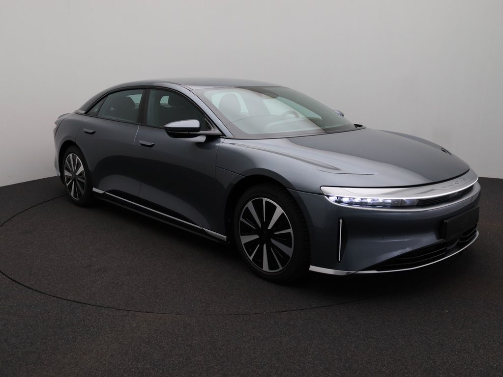 Lucid Air 2024