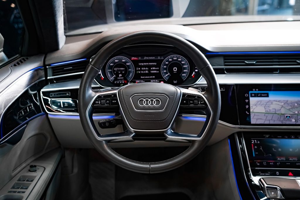 Audi A8 2023
