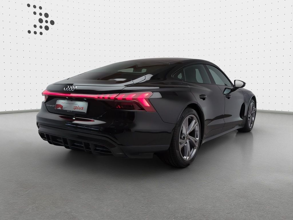 Audi e-tron GT 2024