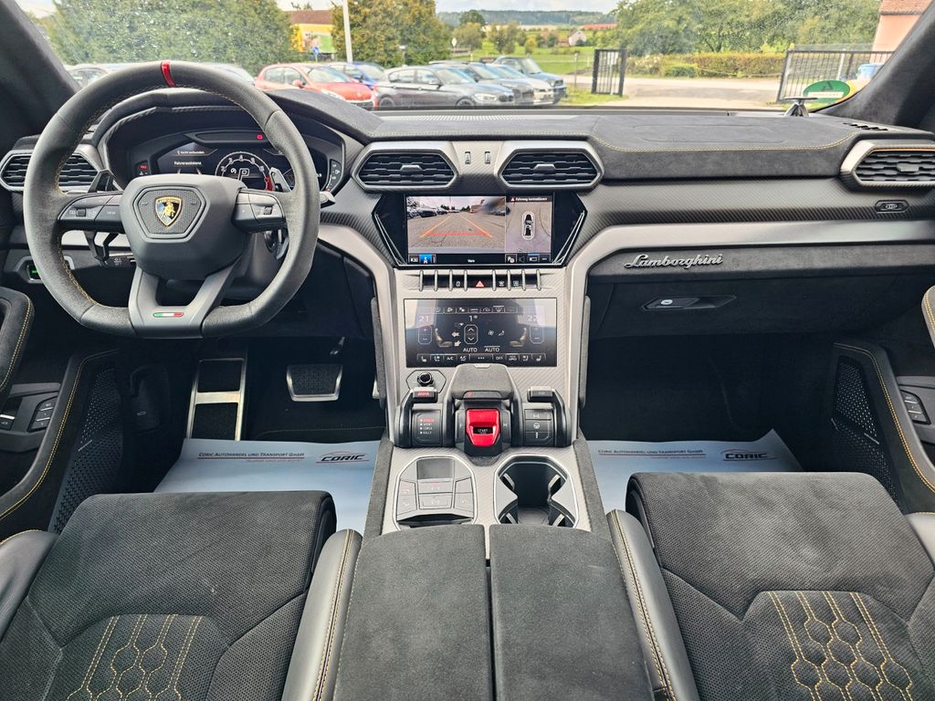 Lamborghini Urus 2023