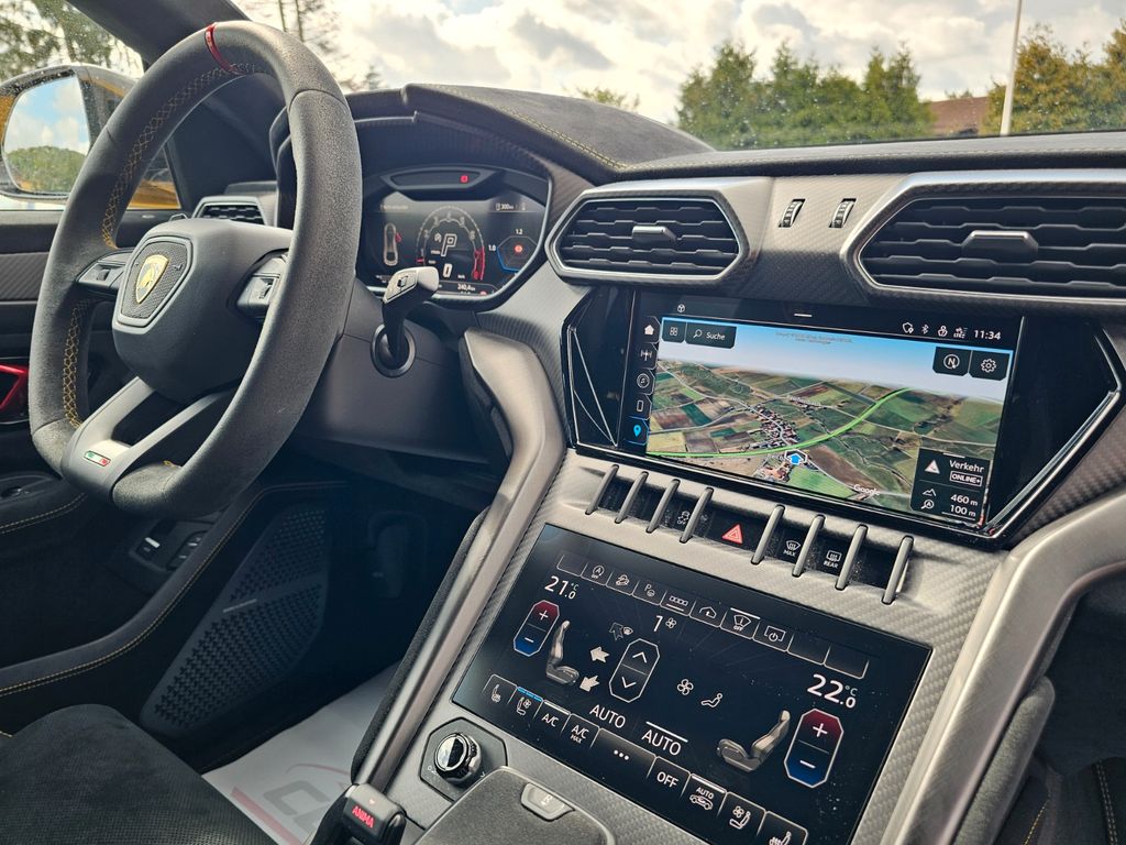 Lamborghini Urus 2023