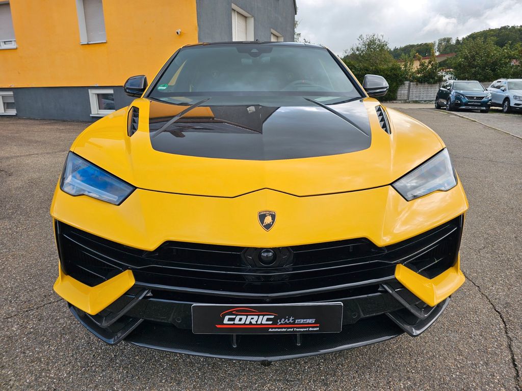 Lamborghini Urus 2023