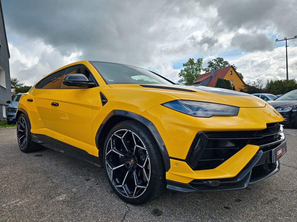 Lamborghini Urus 2023