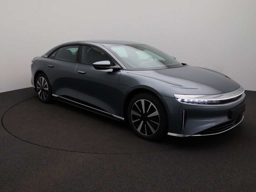 Lucid Air 2024