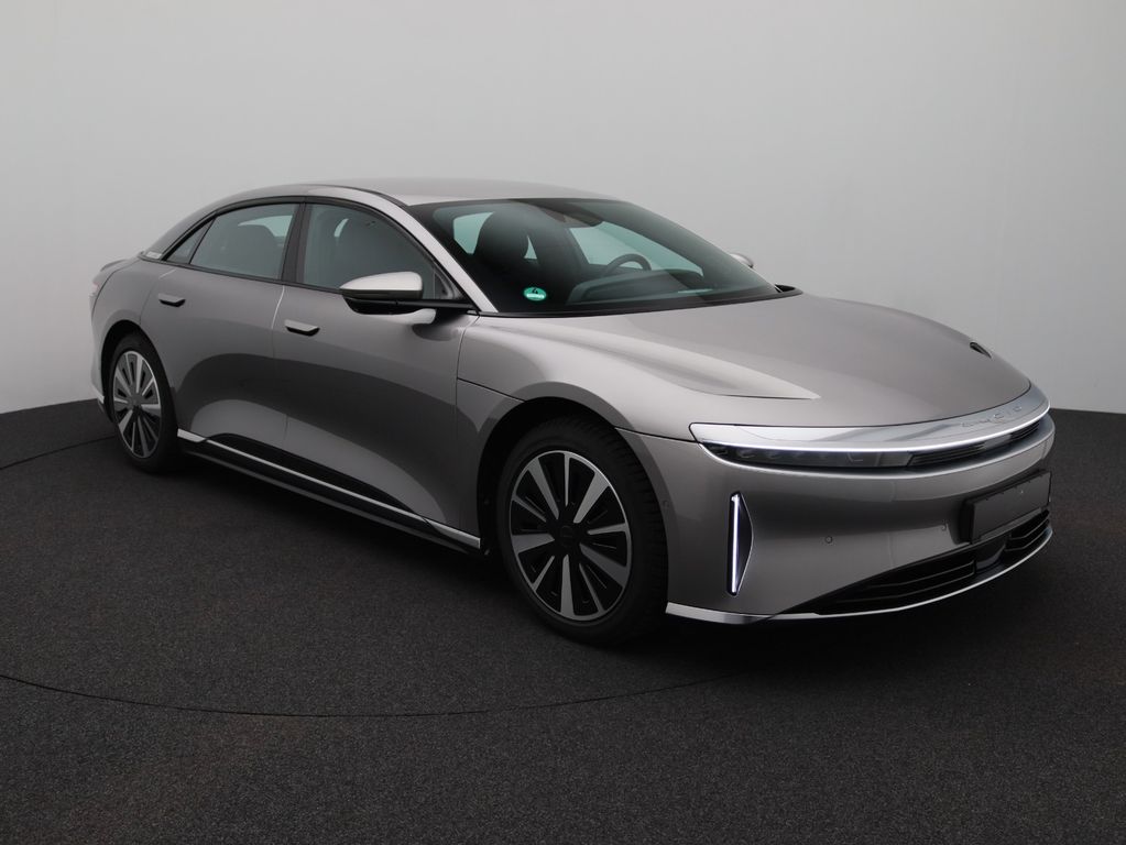 Lucid Air 2024