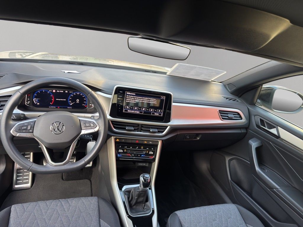 Volkswagen T-Roc 2023