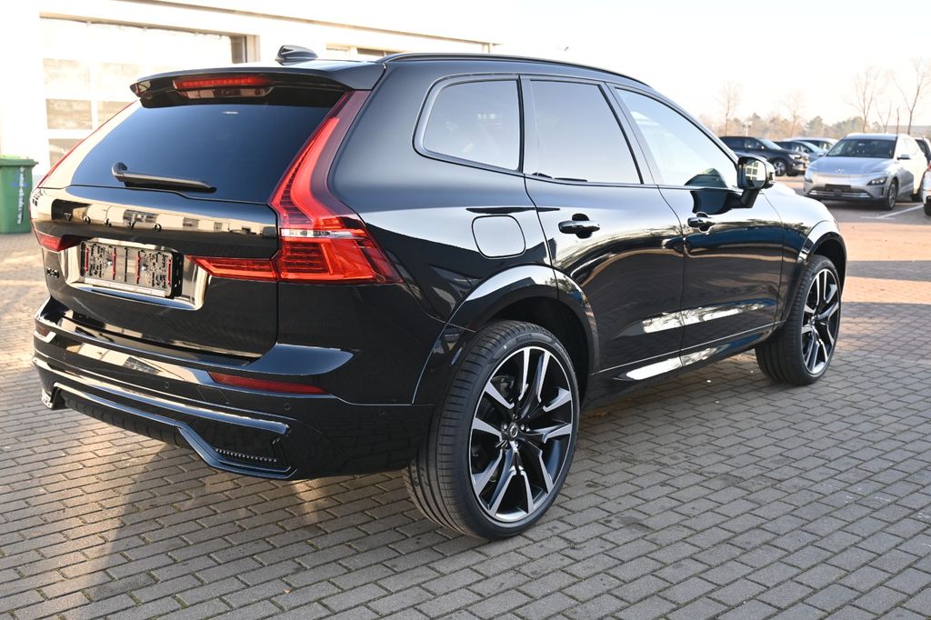 Volvo XC60 2025