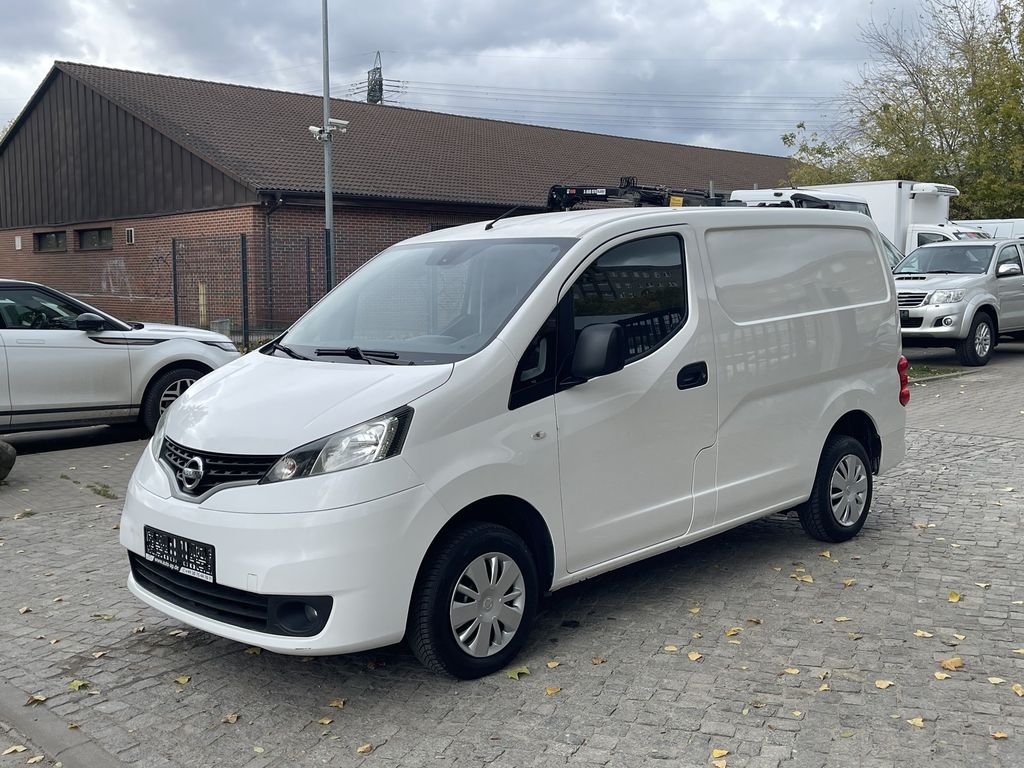 Nissan NV200 2017