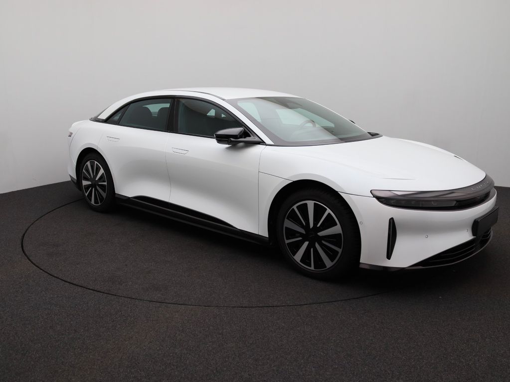 Lucid Air 2024