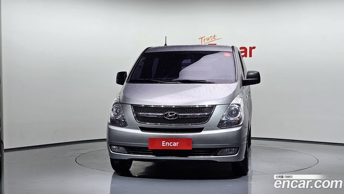 Hyundai Starex 2016