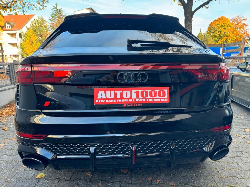 Audi RSQ8 2024