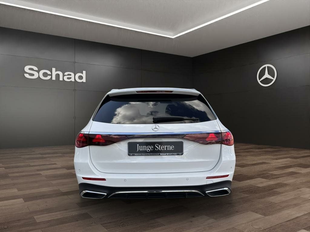 Mercedes-Benz E 220 2024
