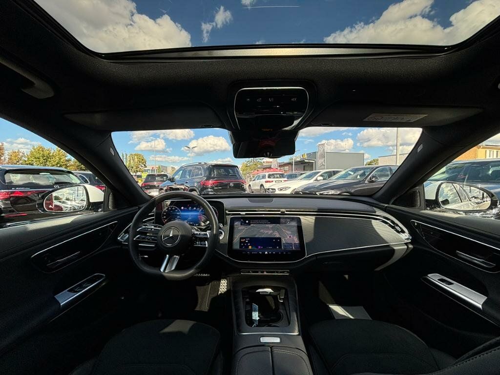 Mercedes-Benz E 220 2024