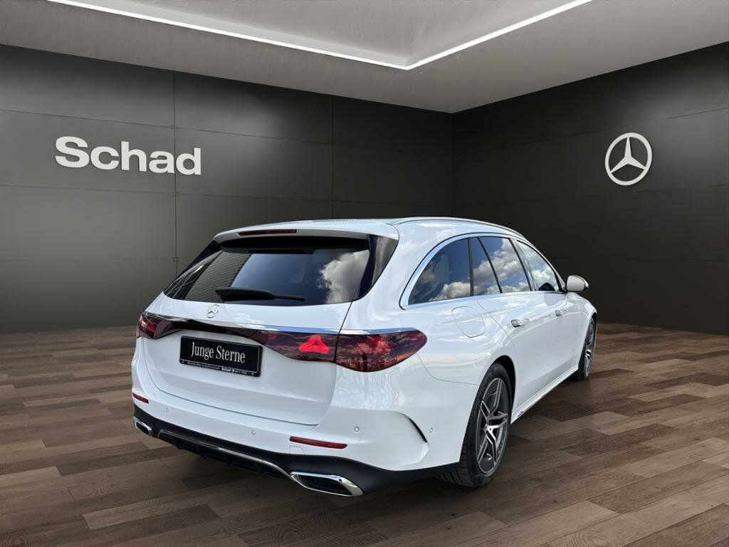 Mercedes-Benz E 220 2024